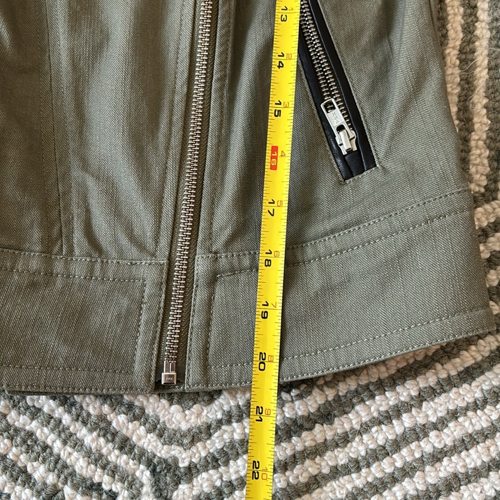 Mackage jacket - Picture 8 of 9